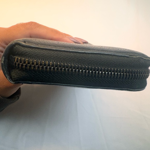 Prada wallet - Picture 6 of 9